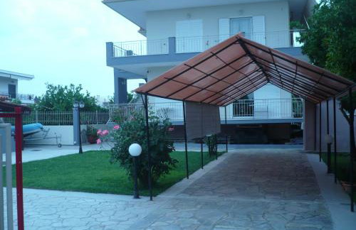 Rea's House Vrachati - Photo 52