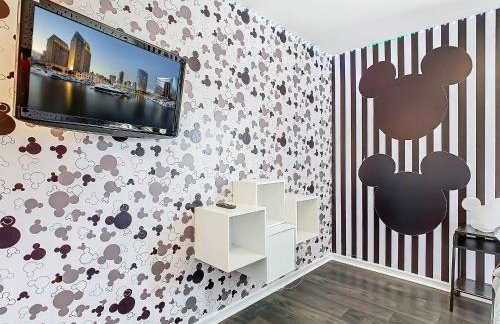 Cozy Townhouse with Private Pool in Kissimmee - Photo 13