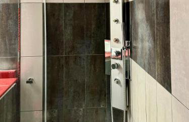 Luxury Apartment in the center - Photo 35