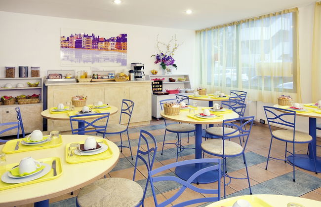 Séjours & Affaires Lyon Saint-Nicolas - Photo 20