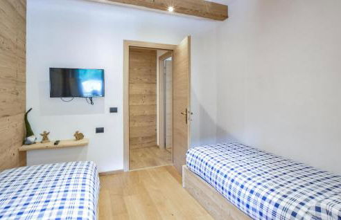 Nice Apartment In Lanzada - Photo 20