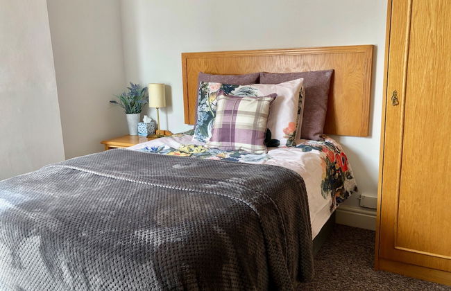 Purple Cloud Cottage - Photo 2