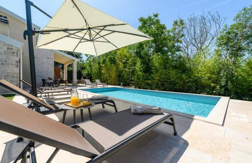 Villa Alloro Muntrilj with pool - Foto 33