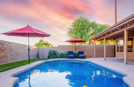 Luxe Phoenix Getaway (heated pool, mountain view) - Foto 3