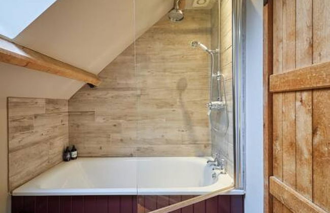 Host Stay Llewenau Draw Barn - Photo 14