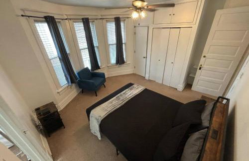 2nd Floor suite, close to ISU, Mill, & downtown - Foto 42