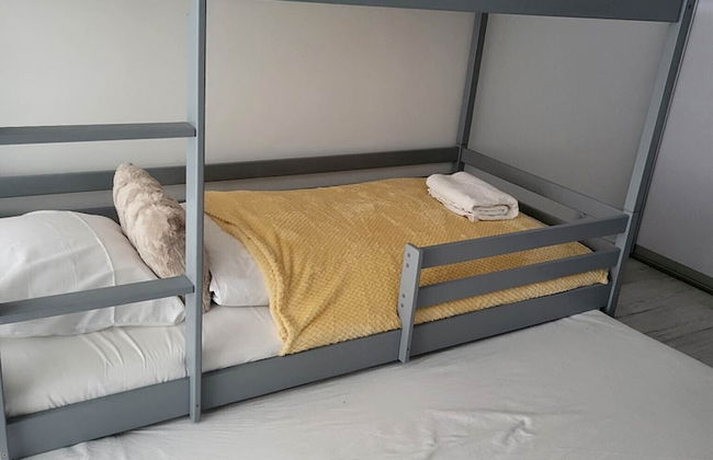 Pet-friendly Spadochroniarzy by Renters - Photo 7