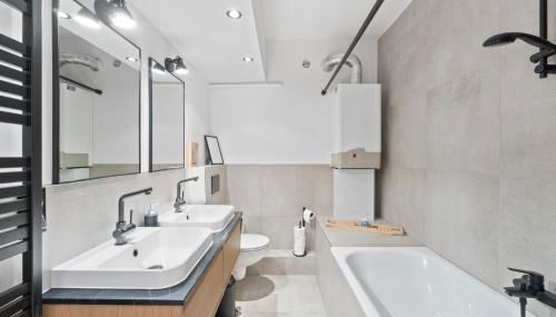 TOP Nähe Köln Dom-Messe, Flughafen, 4 Zimmer, 2 Bäder, kostenloser Parkplatz - Foto 3, towels, Shower