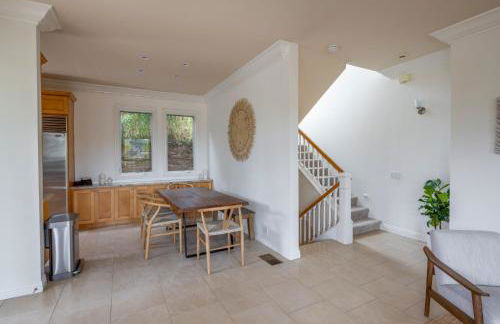 Ocean View Del Mar Beach Home w Jacuzzi - Foto 16