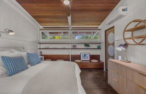 Stunning Lanikai Home just steps to the Ocean-Authentic Hawaiian Tropical Charm - Photo 25