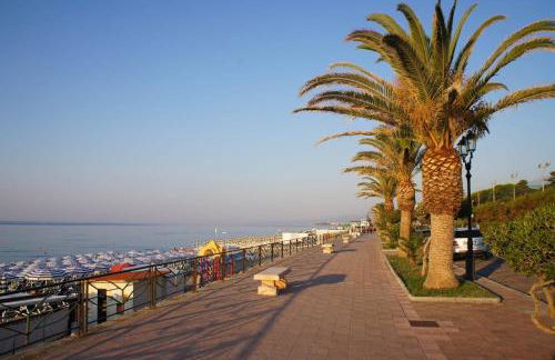 Monolocale Deluxe a 2,7 km dal mare per 2 persone - Foto 25