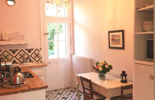 Loire Valley Medieval Getaway - Photo 36