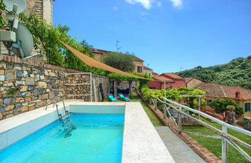casa con mini piscina, giardino e area giochi per bambini - Foto 1