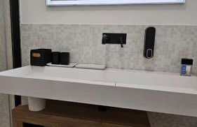 Val's Vatican Wall Apartment - Photo 36