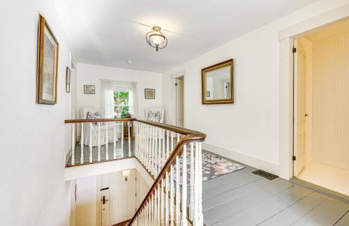 Idyllic Vermont Farmhouse Mtn Views on 200 Acres! - Foto 17