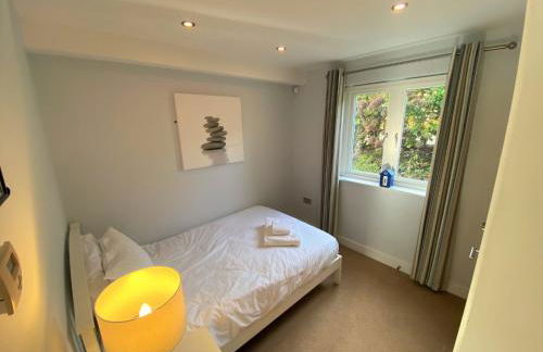 Trewhiddle Retreat V29 by Together Travel - Luxury 4-Bedroom Villa - Foto 24