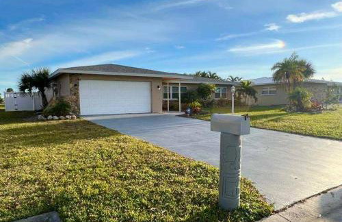 Rotonda Pool Oasis Near Beaches - Sleeps 9 - Foto 63