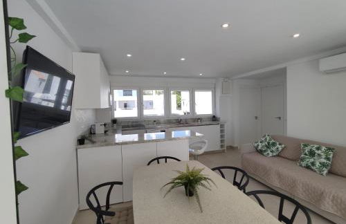 Front Sea View Penthouse - Photo 20