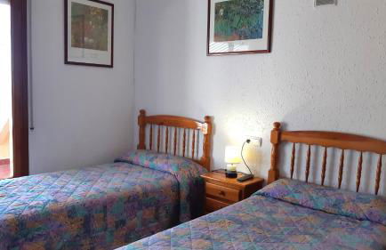 Julia in Lloret de Mar - Foto 32