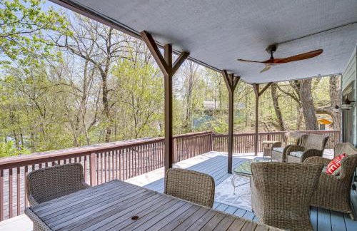 Charming Cottage Steps to Lake Wandawega! - Foto 23