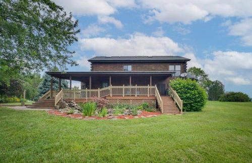 Peaceful Raphine Cottage with Deck and Fireplace! - Foto 19
