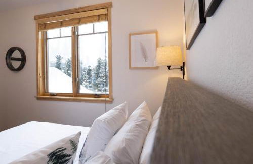 Ski in Ski out Resort Breckenridge 1BR 2Beds Parking, Resort Shuttle & Amenities - Foto 21