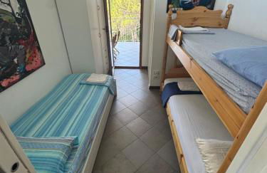 Appartamento in centro con vista - parcheggio gratuito e Wi-Fi - Foto 12