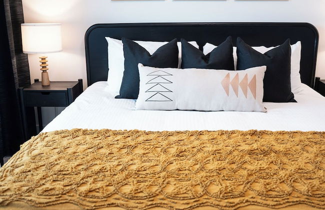 The Selkirk House by Revelstoke Vacations - Photo 4