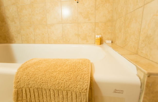 New Kingston Apt at Wellington Cove - Foto 36