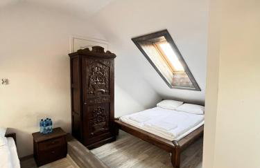 Dwór Sulejów - Photo 18