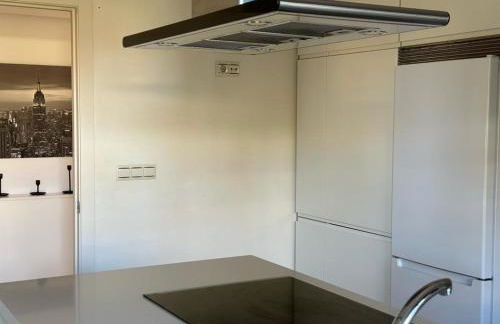 Precioso chalet con piscina y pista de padel - Photo 16