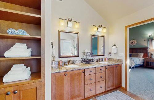 Logan's Landing - Photo 13