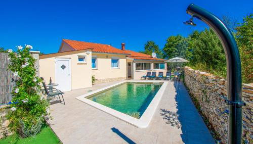 Ferienhaus Marija with private Pool - Photo 1