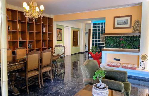 Sarakin's Mansion Luxury Retreat - Foto 55