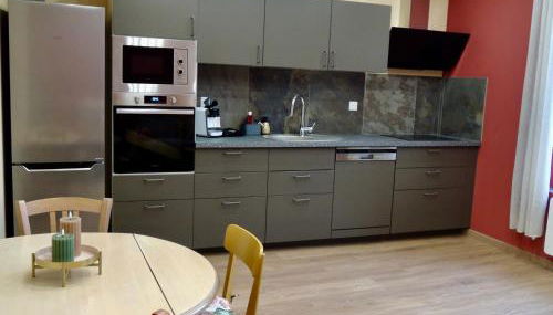 L'Écrin des Arts - appartement avec jardin au coeur de la Côte des Blancs - Foto 2, stove, dishwasher, toaster