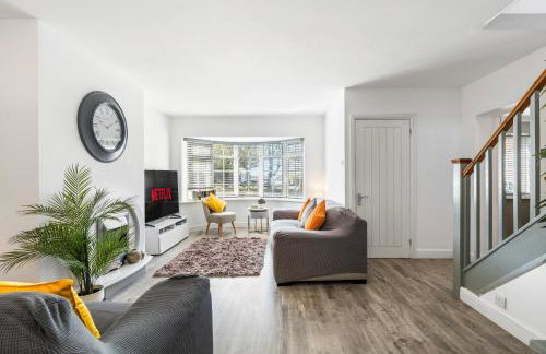 6 bedroom home for contractors and families - Photo 43