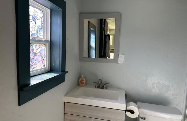 Cute Tiny House With Fenced Yard Near Plaza Dist - Photo 18