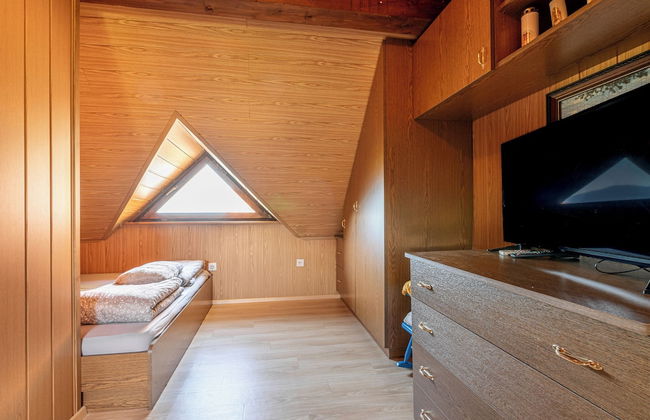 Vineyard Cottage Hocevar With Sauna - Photo 4