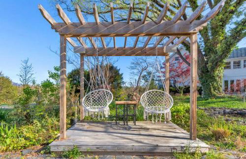 Huge Farmhouse with Heated Pool for Vacations and Retreats - Foto 24