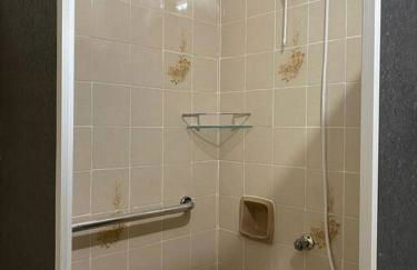 Apto inteiro, central, 1 quarto, bem equipado - Foto 7