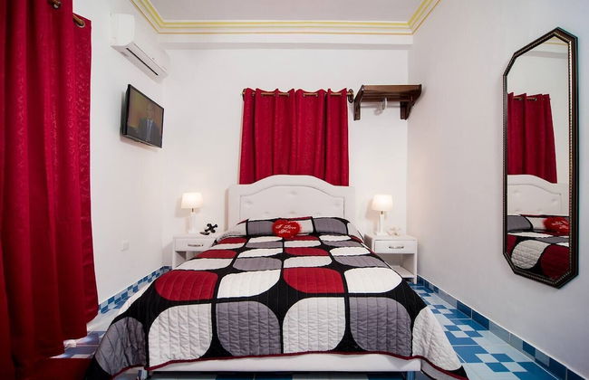 Apartamento Privado con Balcón y Vistas - Photo 4