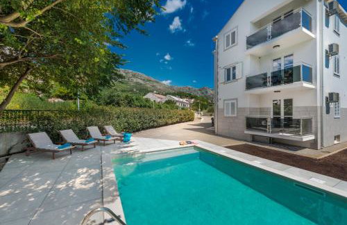 Villa Gold Residence 3 - Photo 2