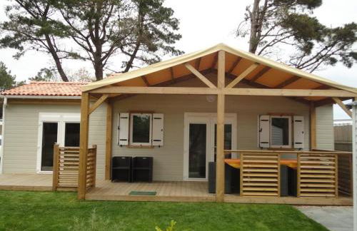 Chalet neuf avec piscine couverte, proche mer, calme et sécurisé - 6 personnes - FR-1-777-8 - Foto 2