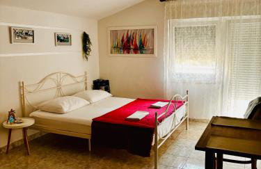 Apartmani Mirjana - Photo 41