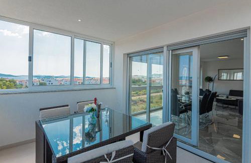 VILA VASILJ dein eigener Pool oder dein eigener Whirlpool mit Aussicht, dein Urlaub, deine Privatsphäre, deine Wahl - Photo 27