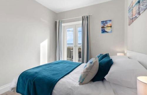 Pendine Sands Edith Villas - a luxury seaside home with beautiful sea views - Photo 39