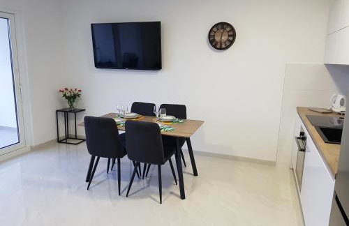 La Vista apartments - Photo 9