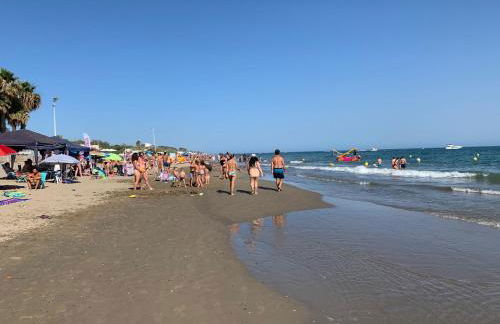 Beach Villa Costanera in Marbella - Photo 37