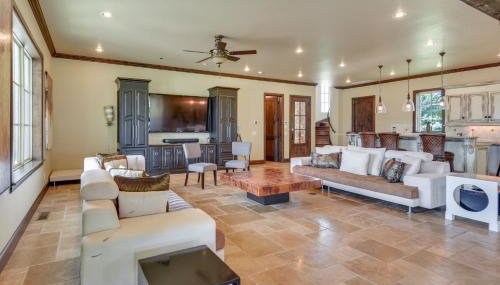 Spacious Edmond Vacation Rental with Hot Tub! - Foto 4