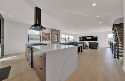 AMAZING VIEWS Rooftop Patio, Gym and Game room - Foto 2